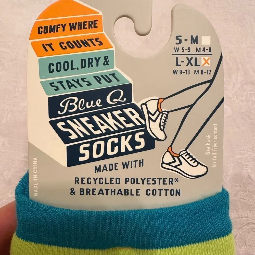 Blue Q Socks Womens Cotton Sneaker “Chase the Laser” Cat Lover